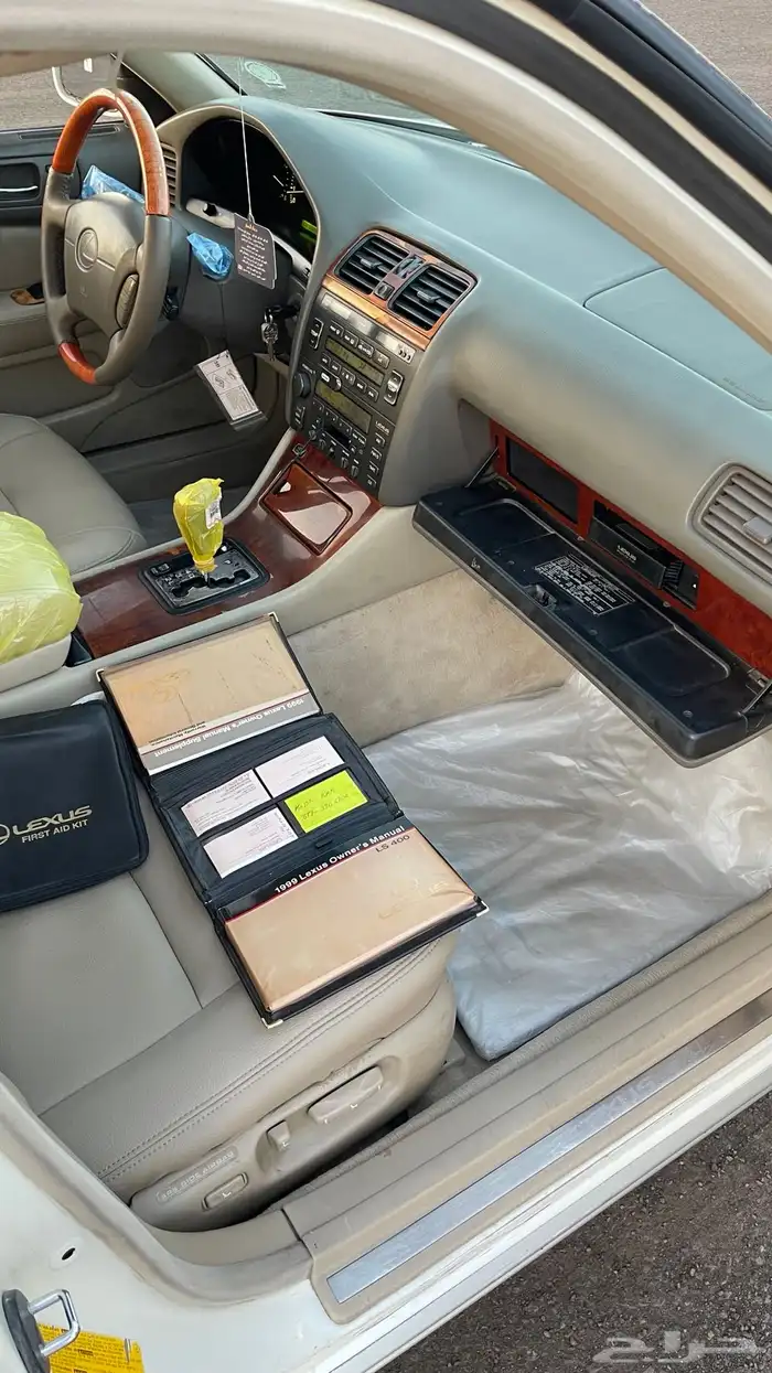 لكزس LS 400 ((مباع )) 24