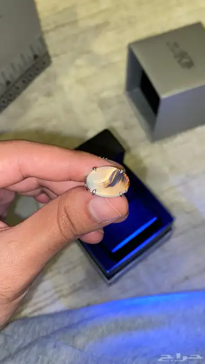 خاتم ملكي مخالب فضة حجر عقيق مموج 7