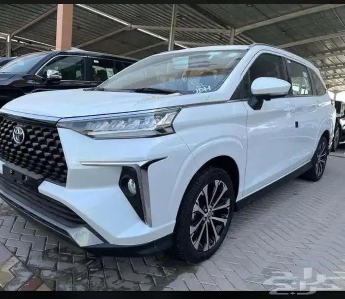 تويوتا فيلوز GLX2024 0