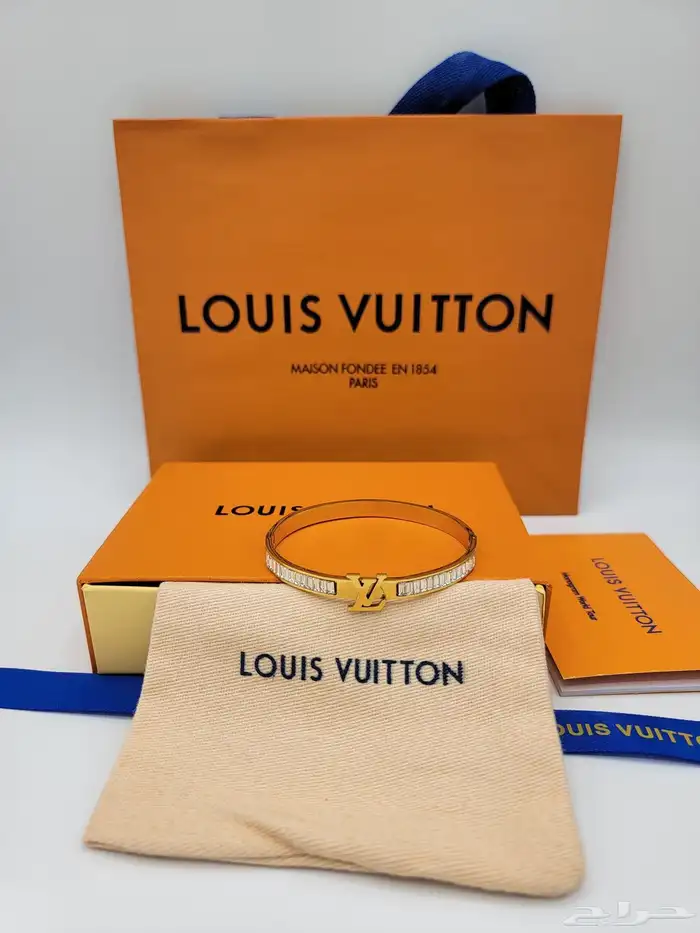 اساور لويس فيتون 8