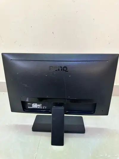 سوني فور مع شاشة 8