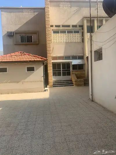 للبيع فلة دورين في فيصلية الطائف 1
