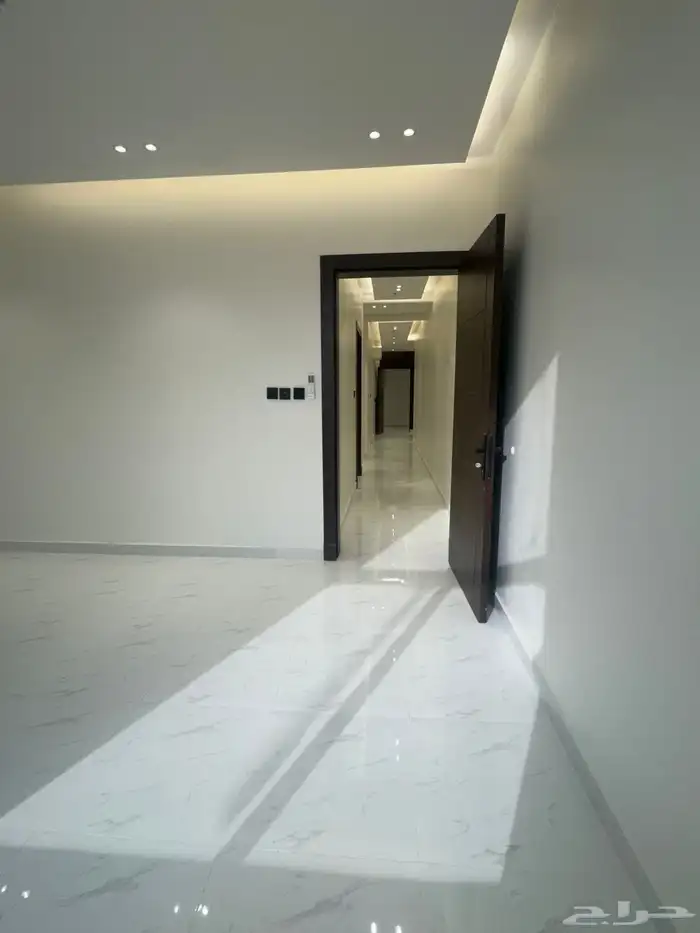 شقق عزاب فاخره للايجار في بوابة الشرق 15