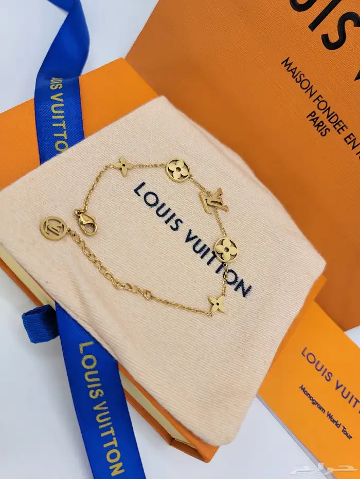 اساور لويس فيتون 12