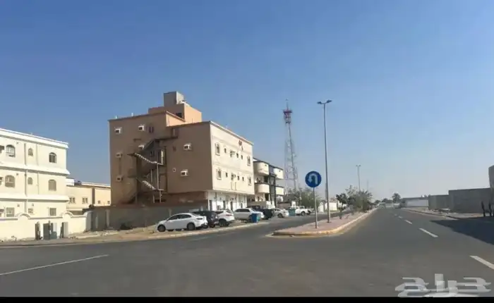 ارض للبيع داخل ثول شارعين قريبه جدا من الكورنيش البحر 1