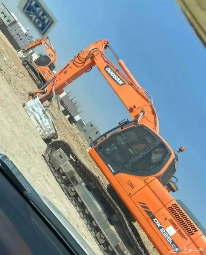 معدات لليجار وايت بوبكات بوكلين جيسي بي 3