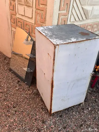 صندوق عزب متكامل للبيع فيه دافور 2