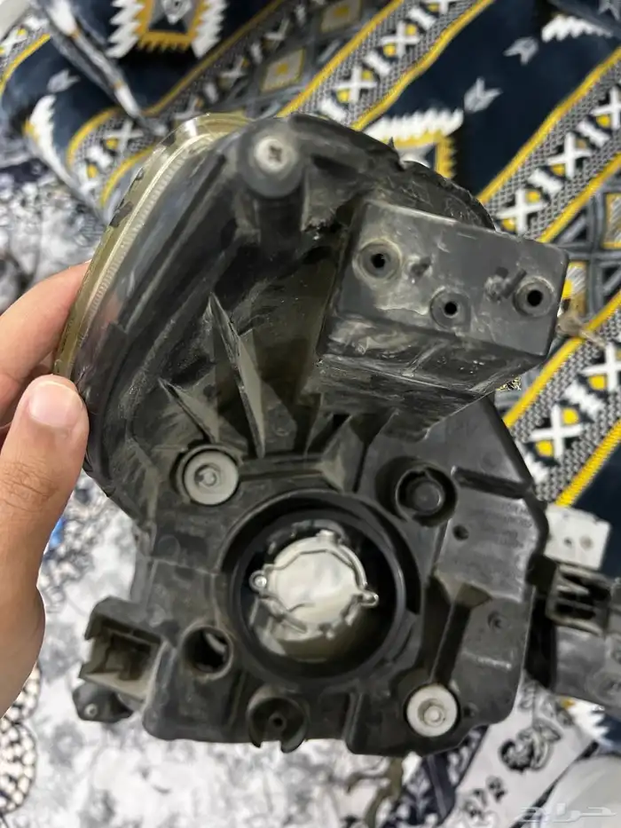 شمعات نيسان صني يسار اصلي مستخدم 4