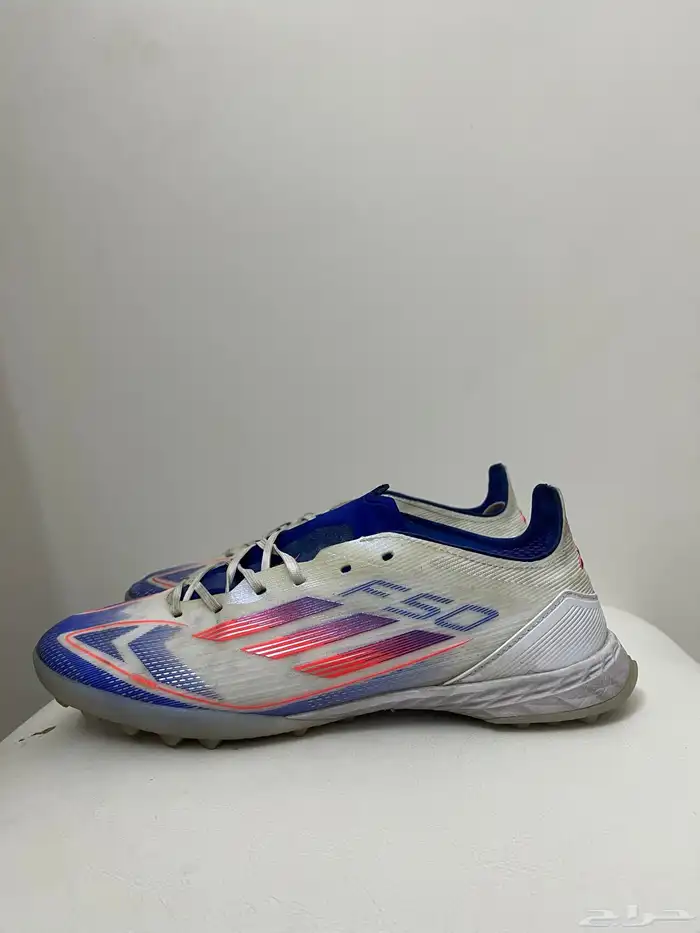 جزمة ماركة اديداس F50 1