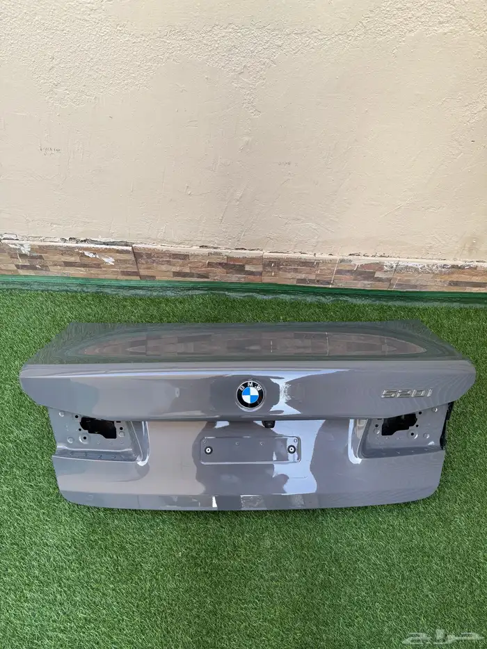 شنطة بي ام الفئة الخامسة 2023 0