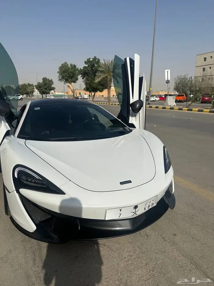 مكلارين مخزن مالك أول ((مباع)) 1