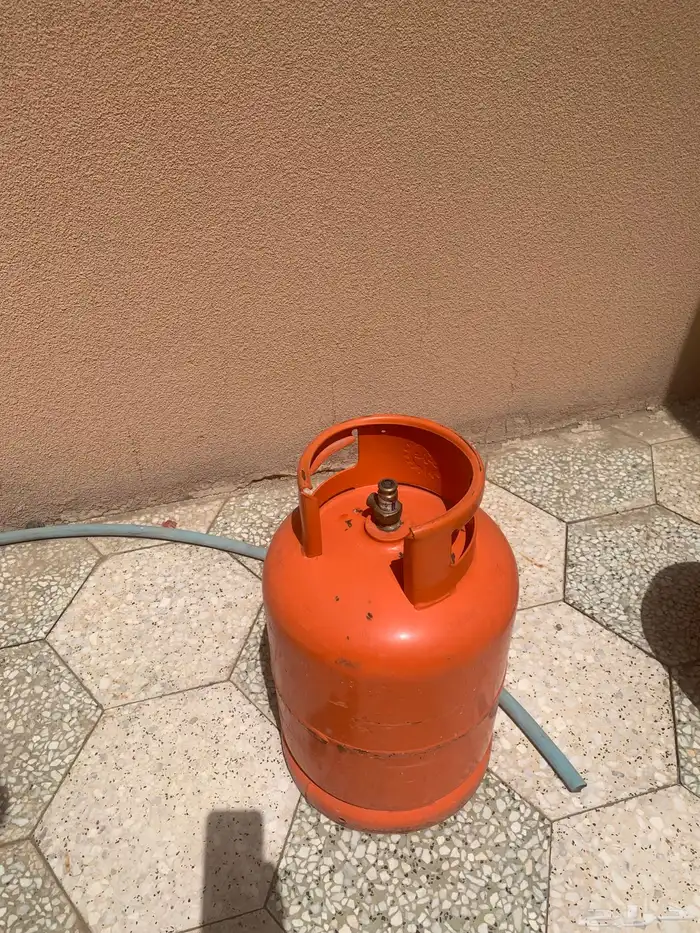 سرير و طاولة 2