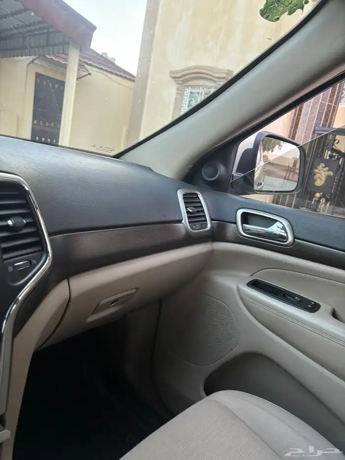 جيب شروكي 2016 1