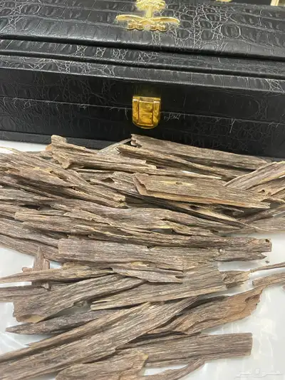 عود هندي طيب نكهه ممتازة وسعر مميز 1