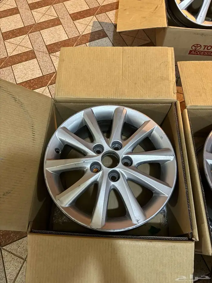 جنوط كامري 2011 -2010 0