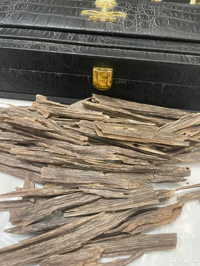 عود هندي طبيعي نكهه ممتازه وسعر مميز 3
