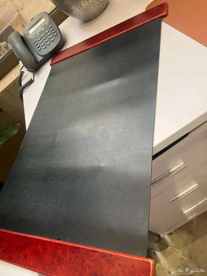 اثاث مكتبي فاخر ( كلاسيكي ) 3 قطع 5