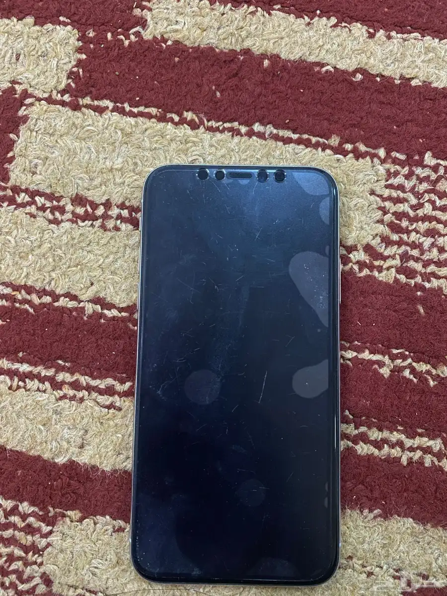 ايفون اكس عايد ولا قد فاك 1