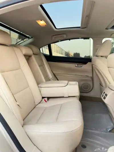 ES350 مخزن بحالة الوكالة 6