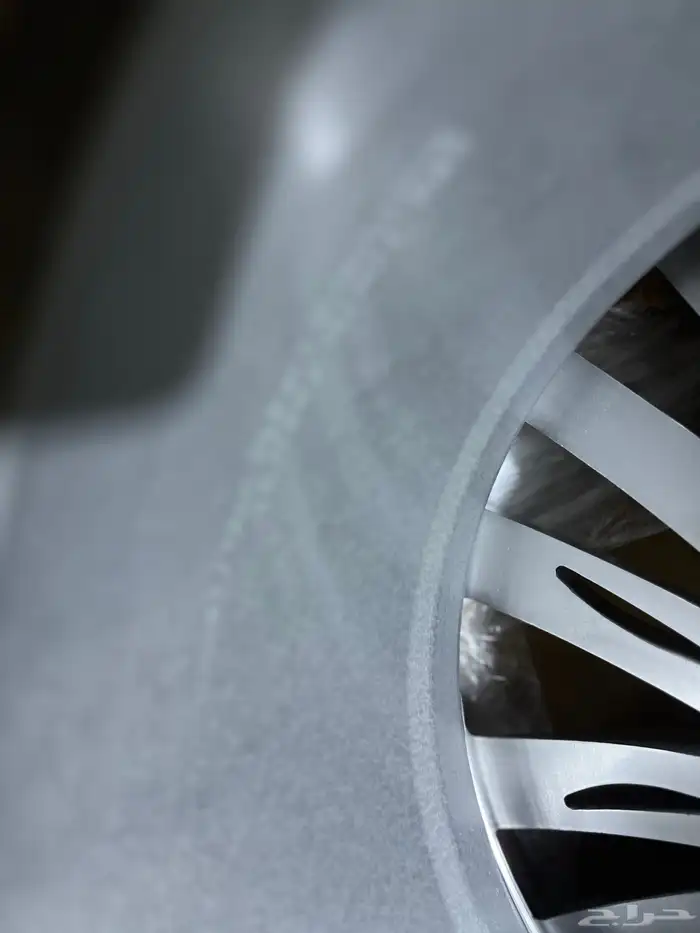 جنوط بي إم درجه اولى مقاس 20 4