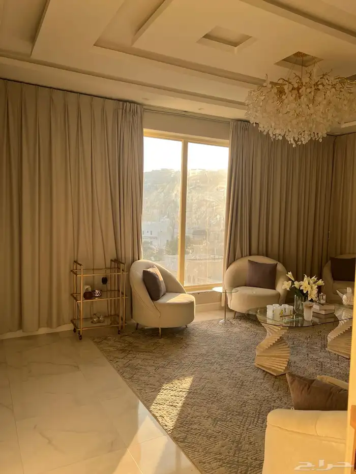 عمارة استثماريه 8 شقق للبيع الوصف بالصور 1