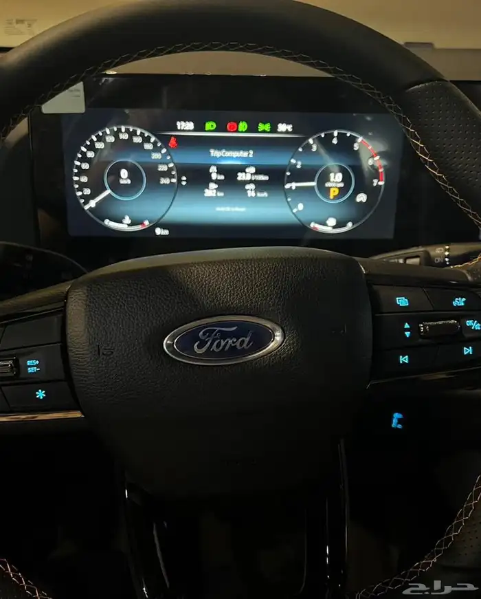 فورد تريتوري بلاك اديشن 2025 12