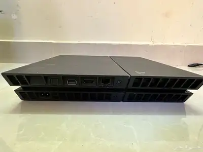 سوني فور مع شاشة 3