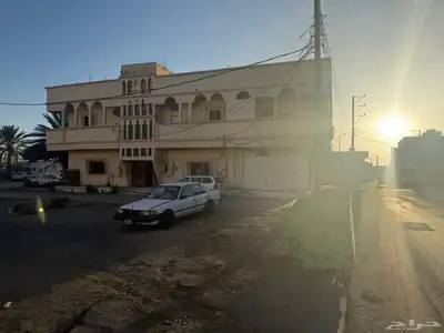 للبيع عماره تجاريه - سكنية 6