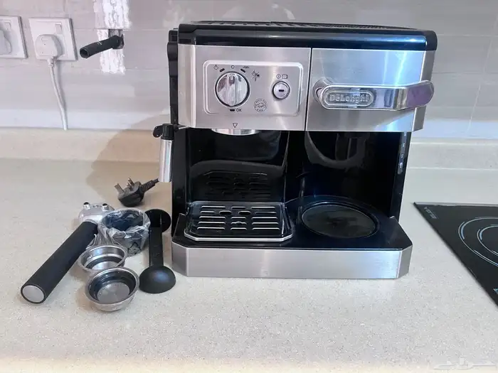 ماكينة صنع القهوه والكابتشينو ديلونجي 3