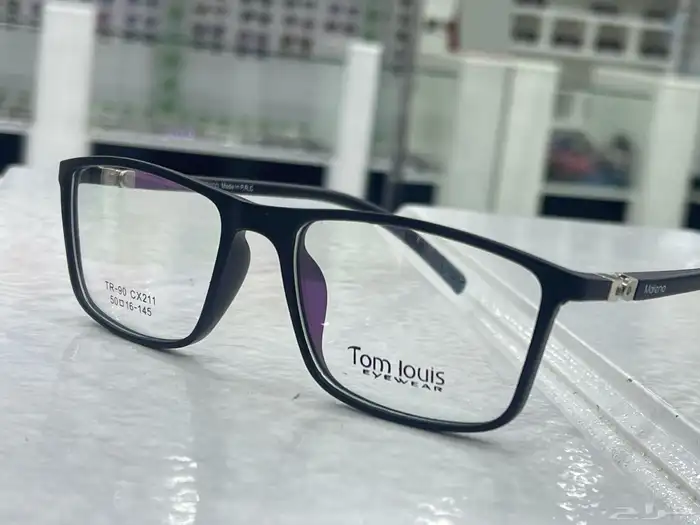 نظارات طبية 18