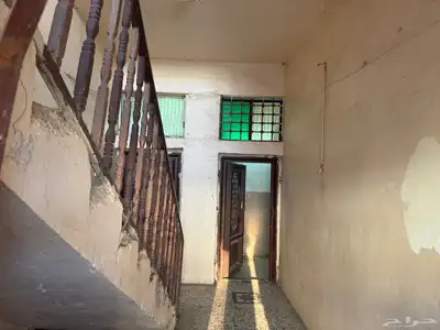 للبيع عماره تجاريه - سكنية 5