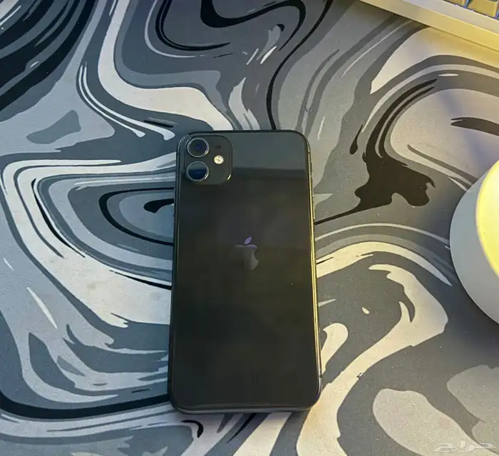 ايفون 11 العادي 128GB نظيف 1