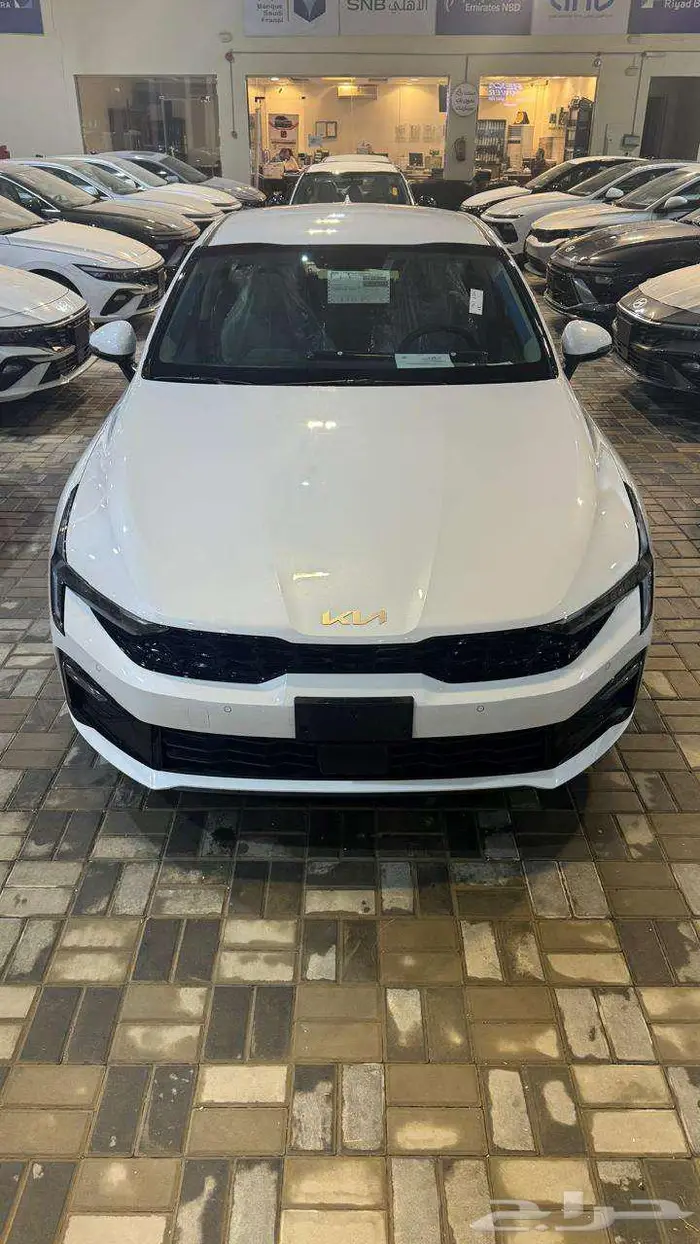 كيا K5 2025 استاندر مطور كاش وتقسيط لجميع البنوك 0