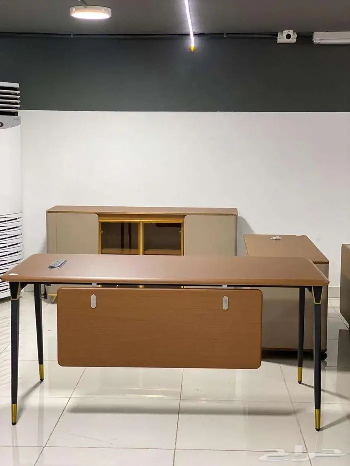 جميع اثاث المكتب متوفر وجميع الكراس في جدة واتساب 13