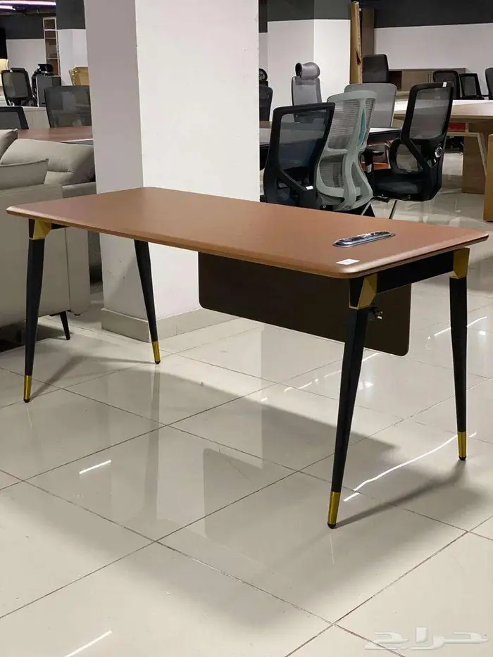 جميع اثاث المكتب متوفر وجميع الكراس في جدة واتساب 9