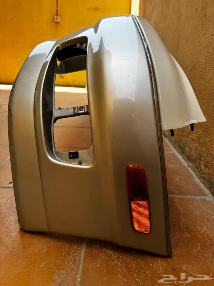 صدام لكزس LS400 أصلي أمامي من موديل 1998 - 2000 أمريكي 3