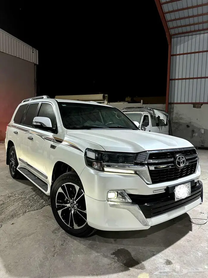 ترهيم لاندكروزر 2021 تورينق - رش لؤلؤي- رش مطاطي 0