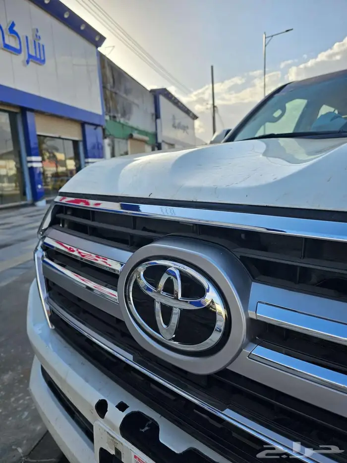 ترهيم لاندكروزر 2021 تورينق - رش لؤلؤي- رش مطاطي 8