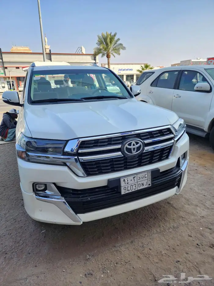 ترهيم لاندكروزر 2021 تورينق - رش لؤلؤي- رش مطاطي 13