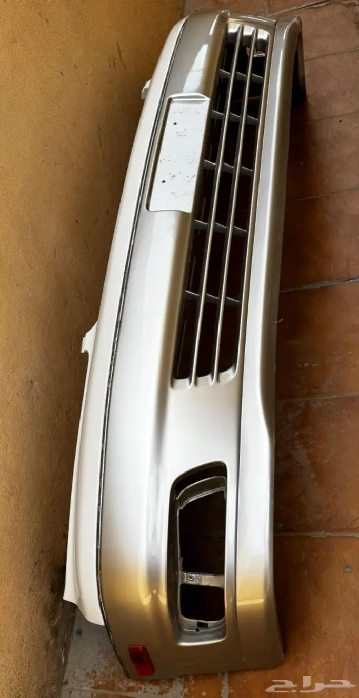 صدام لكزس LS400 أصلي أمامي من موديل 1998 - 2000 أمريكي 1