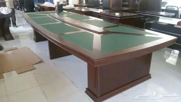 جميع اثاث المكتب متوفر وجميع الكراس في جدة واتساب 6