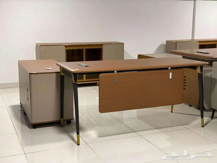 جميع اثاث المكتب متوفر وجميع الكراس في جدة واتساب 11