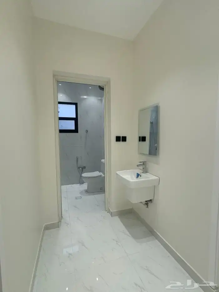 شقق عزاب فاخره للايجار في بوابة الشرق 10