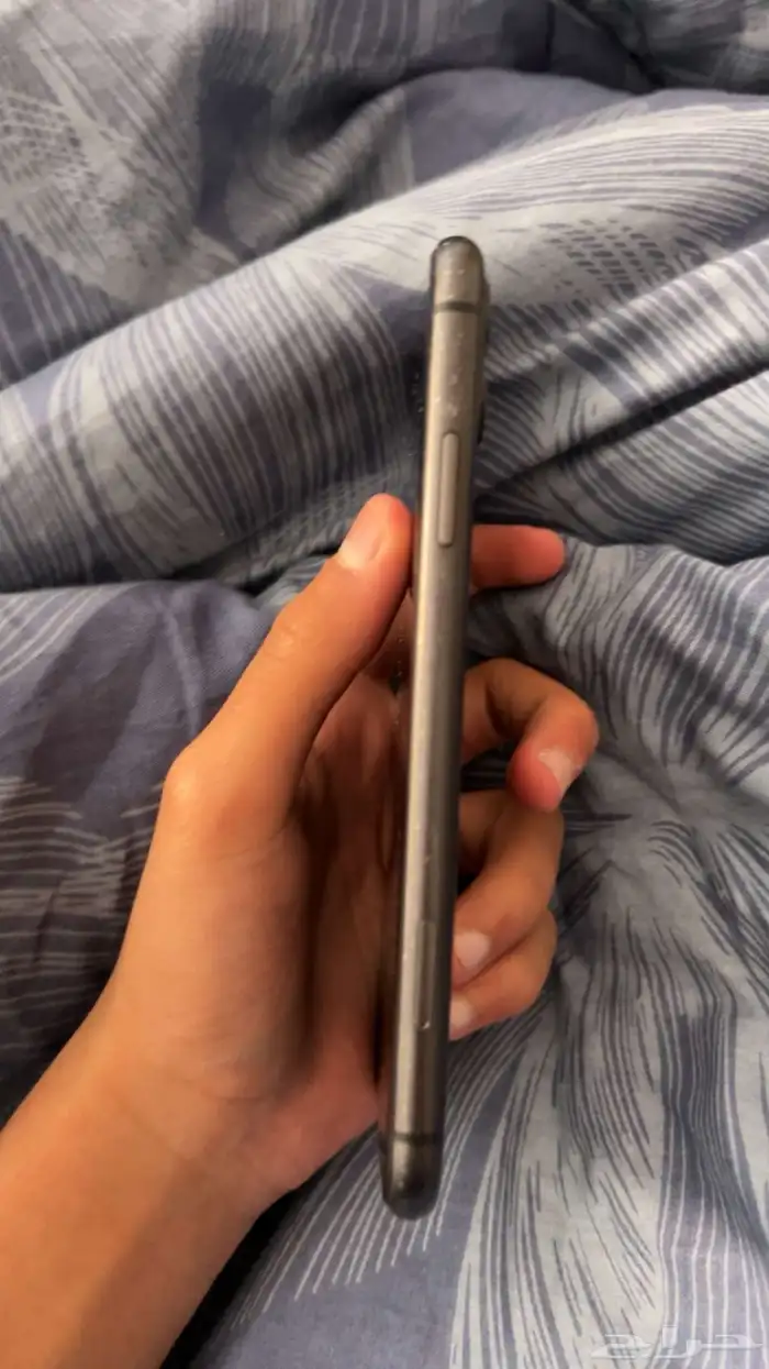ايفون 11 4
