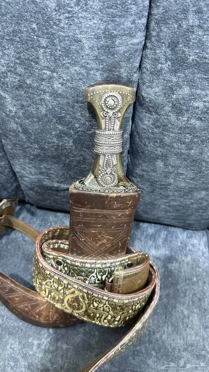 جنبيه قرن قدديمه جدا 0