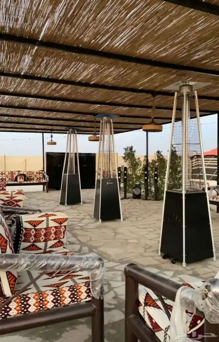 مظلات خشب وخيزران 10