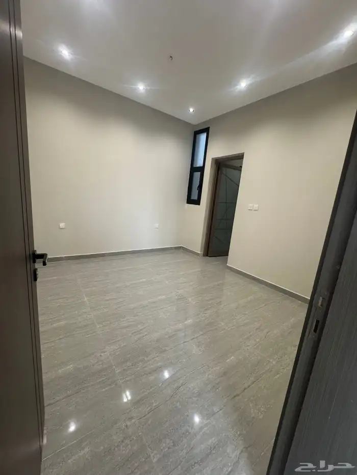 دوبلكس مساحه 200 شبه منفصل 4