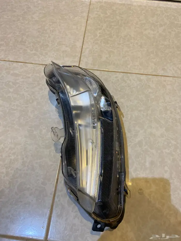 اصطب تويوتا كامري 2016 امامي ايسر اصلي حق الوكاله 0