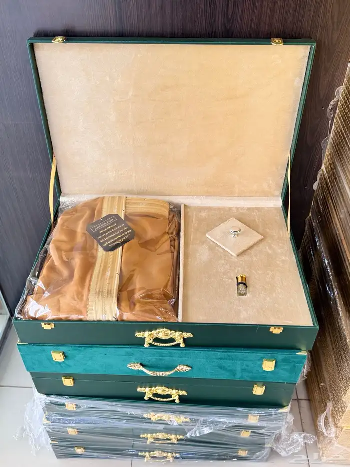 دروع تخرج وهدايا زواج 29