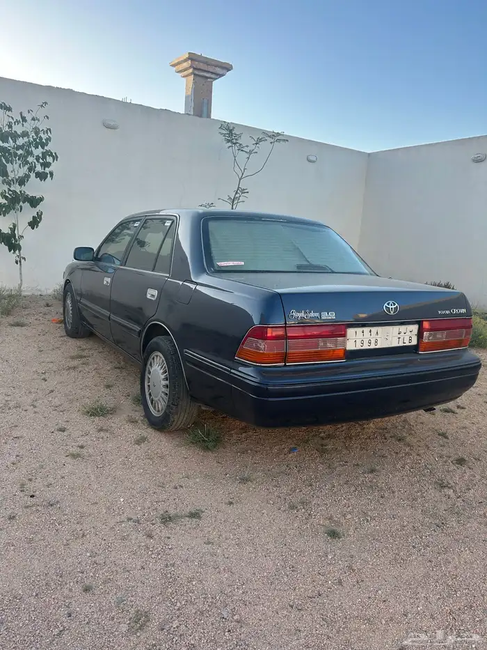 تويوتا كراون 0